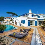 409 Beautiful 5 Bedrooms Heated Pool Short Walk