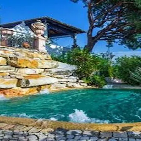 409 Beautiful 5 Bedrooms Heated Pool Short Walk To The Praca * Vale do Lobo