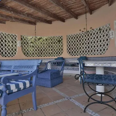 409 Beautiful 5 Bedrooms Heated Pool Short Walk To The Praca * Vale do Lobo