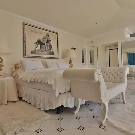 409 Beautiful 5 Bedrooms Heated Pool Short Walk וילה